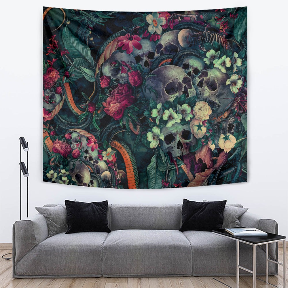 Skulls and Snakes Tapestry DT02 Skulls and Snakes Tapestry DT02